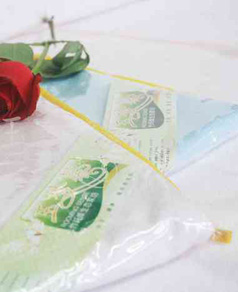 ���ܰ�냺��|