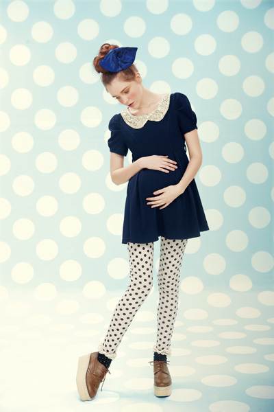 38周藍(lán)色娃娃領(lǐng)上衣裙裝波點(diǎn)打底褲