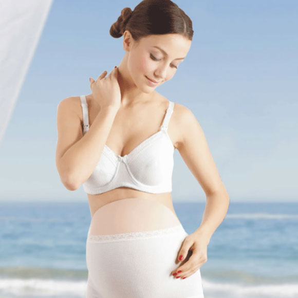 ����yunf��ɫ��(n��i)��