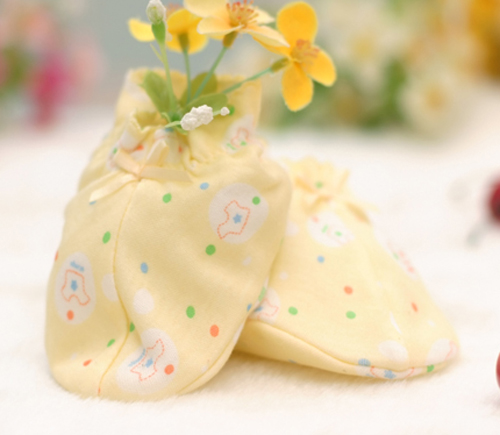 藕糖氏嬰兒護(hù)腳套黃色