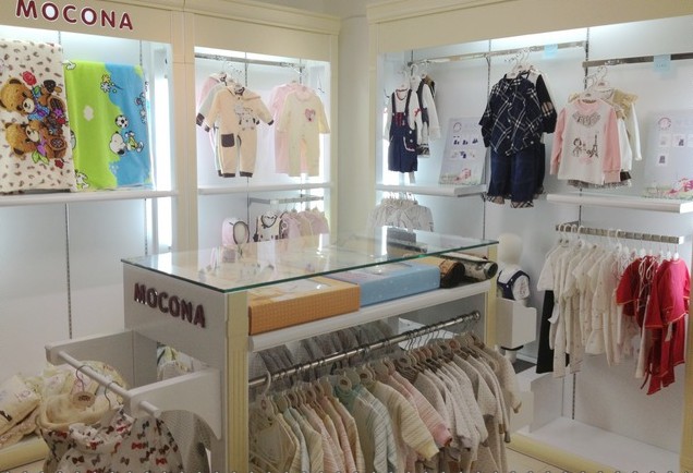 摩可拿各地實體專賣店展示