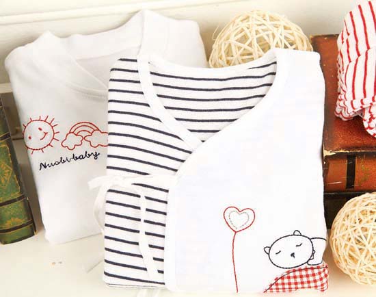 諾比條紋爬爬衣系帶