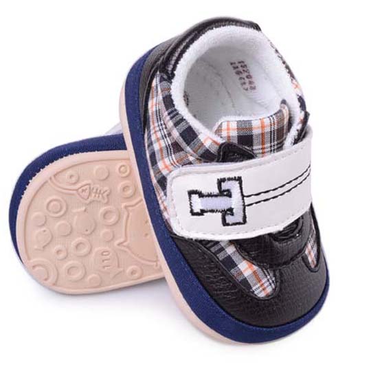 ��ʹ֮?hu��)���Ӳ�͸͸��PUyinge�W(xu��)��Ь��ɫ