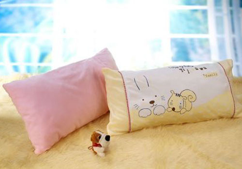 諾親小屋水晶絨大號(hào)7D彈力枕