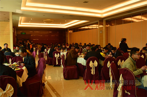 火爆網(wǎng)大講堂精品課程、優(yōu)質(zhì)服務(wù)伴君成功