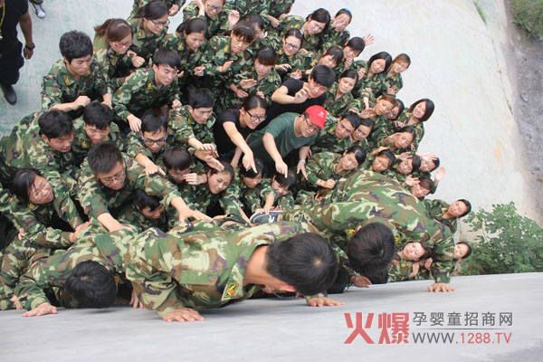 ���I(y��)��