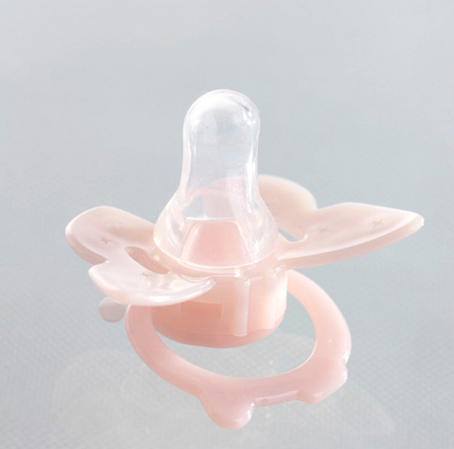 KUNKUN粉紅色安撫奶嘴(蝴蝶造型一般型奶嘴)