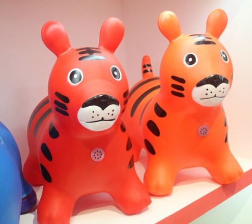 哈哈球彩繪音樂虎充氣玩具