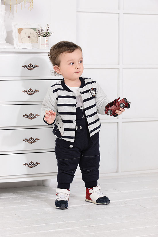 ����ؐ�܃�ͯ���b����ɫ��