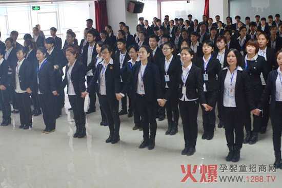 ���P(y��ng)���ϵĈF(tu��n)�