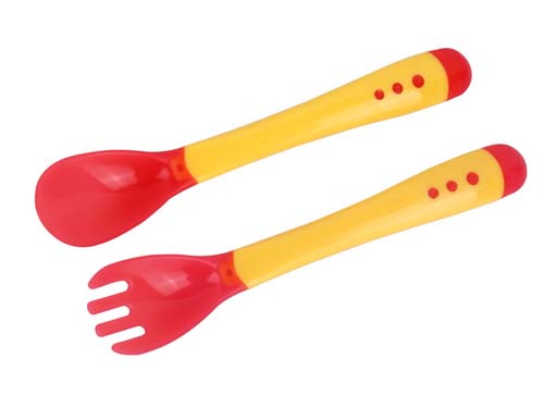 媽咪王子感溫變色叉勺