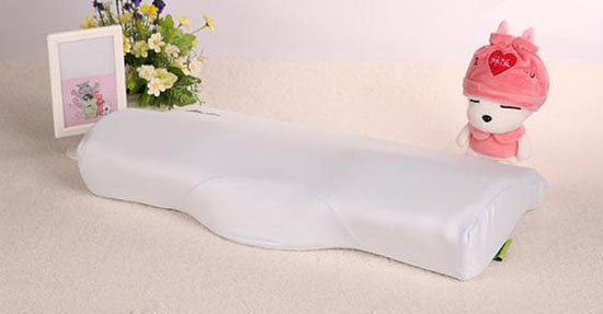 麒麟童話yunf成人枕