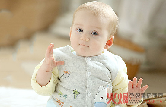 ��ů�^�� ��ɫС�~�錚������˿��ԡ��ԡ����·�