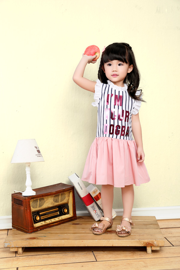 小狗巴納蓬蓬連衣裙