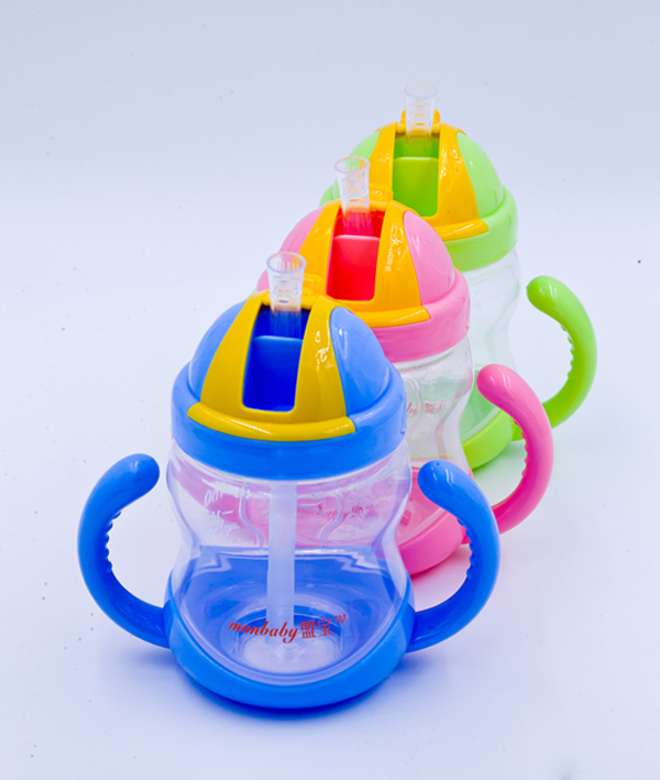 盟寶學(xué)飲杯.jpg 盟寶學(xué)飲杯.jpg