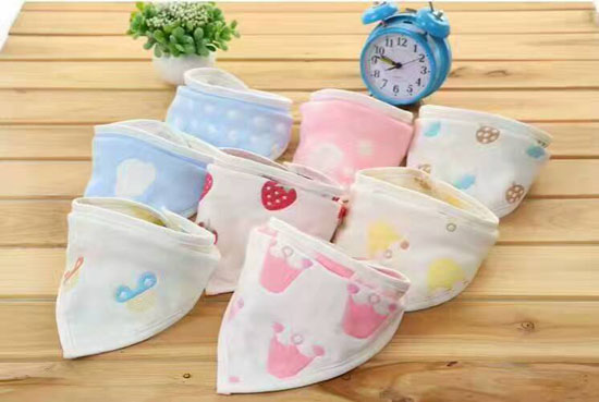 淘貝貓六層紗布三角巾.jpg 淘貝貓六層紗布三角巾.jpg