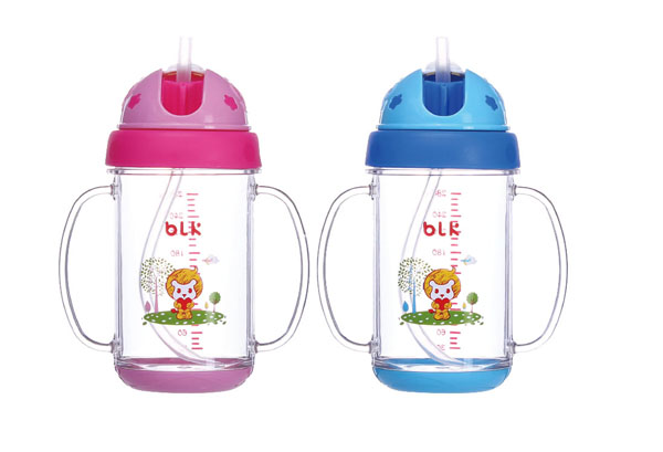 貝樂(lè)康晶透雙耳學(xué)飲杯280ml.jpg 貝樂(lè)康晶透雙耳學(xué)飲杯280ml.jpg