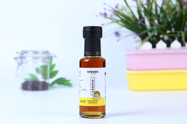 功夫小鴨黑芝麻核桃油4.jpg