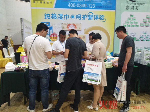 ����(d��o)����������Ʒ�|(zh��)���κ����ޝ�����ʾ`��ĸ�����۷��ɽ�|վ