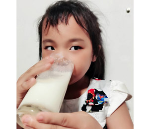  ��ͬ�W(xu��)��ͯ���L(zh��ng)�̷ۮa(ch��n)Ʒչʾ9