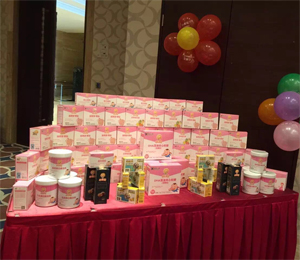  С������ͯ�I(y��ng)�B(y��ng)Ʒչ��(hu��)7