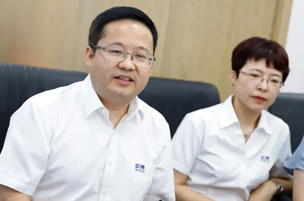 董事長(zhǎng)致辭.jpg 董事長(zhǎng)致辭.jpg