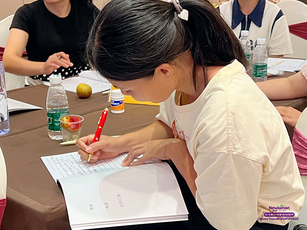 �~����Honour Team�t(y��)�W(xu��)�I�B(y��ng)�_�ؠI�����ڣ�������Ȫ��վ��8.jpg