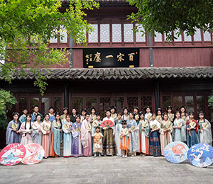  �۾SI�B(y��ng)Ʒ��(hu��)�h�DƬ14