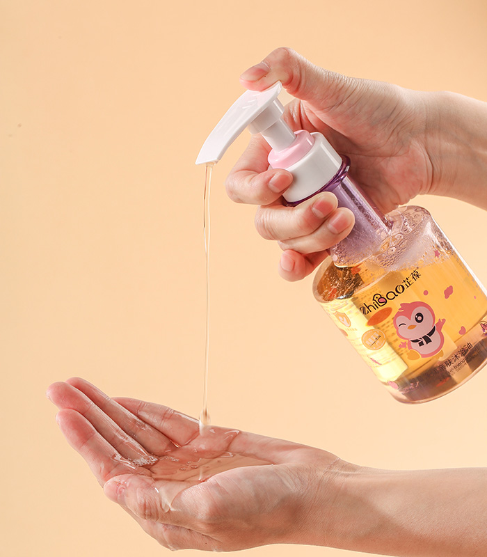 芷葆嬰童凈潤(rùn)親膚沐浴油4.jpg