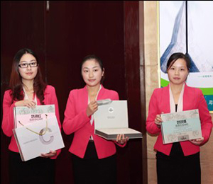 ��ǧ��С�㡱�Ͳ��֮a(ch��n)Ʒ