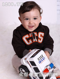 ��ɫ�\������