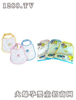 咿咿呀呀小可愛yinge圍兜