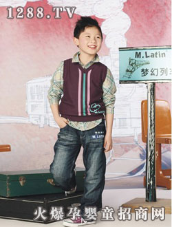 M.Latinϵ��ǰ���Q�l�y�R��