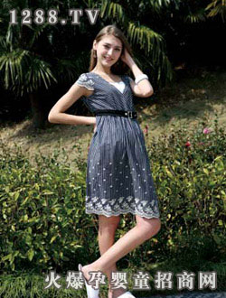 ����yunf�b�{ȹ�׻�߅