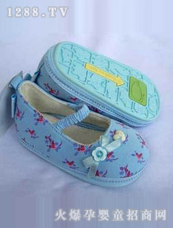 �ؐ���{(l��n)ɫ���eЬ