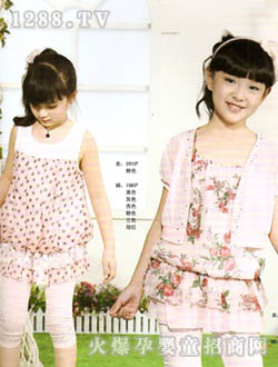 ������Ůͯ��ȹչʾ