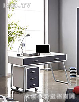 ������SHOW822-04