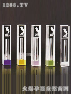 ���M�Ã�(n��i)���ɫ��Ф��