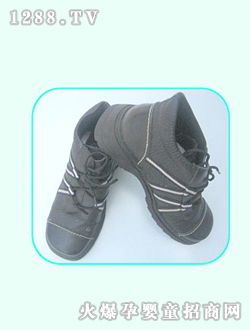 �����ú�ɫ�\��Ь