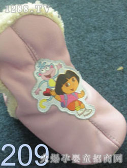 ϲ�R����ɫ��Ь