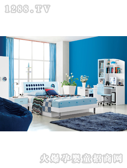 һ�ݸ�Ҿ����b���{(l��n)ɫ��ɫ