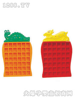 英利來玩具動物塑料水杯架