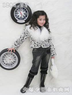 JOJO�󻨼y�A������