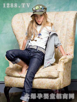 ������ɯ���eŮͯ�b