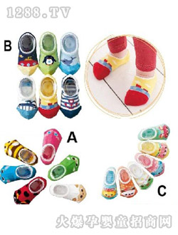 哆啦小貝新式船襪