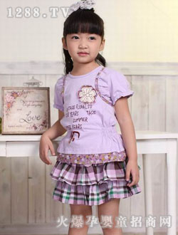 ���׵���ɫ�B��ȹ���b