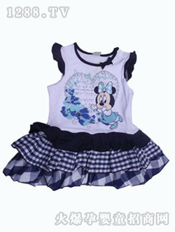 ��ʿ���ɫ��߅yinge�B��ȹ