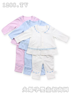 ِ�R��Ůͯ�L(zh��ng)�����b