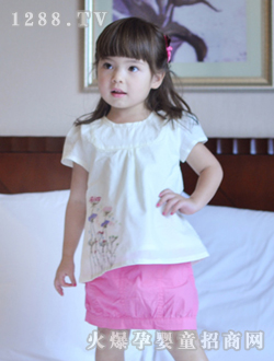 Ůͯ�����r��A1101