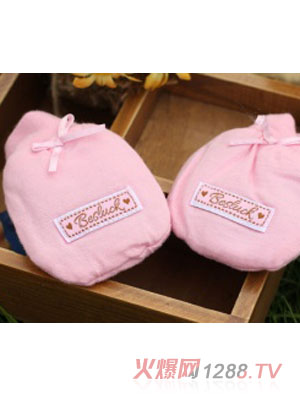 貝斯蘭琪手套(夾棉800)